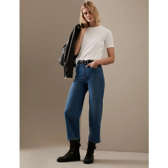 Autograph High Waisted Wide Leg Cropped Jeans Women Medium Indigo 3 Autograph High Waisted Wide Leg Cropped Jeans Women Medium Indigo - Image 3