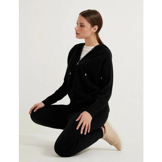 Autograph Pure Cashmere Tapered Ankle Grazer Joggers Women Hunter Green 8 Autograph Pure Cashmere Tapered Ankle Grazer Joggers Women Hunter Green - Image 8