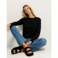 Autograph Round Neck Long Sleeve Top Women Bright Gold 15 Autograph Round Neck Long Sleeve Top Women Bright Gold -autograph Shop unnamed file 1502