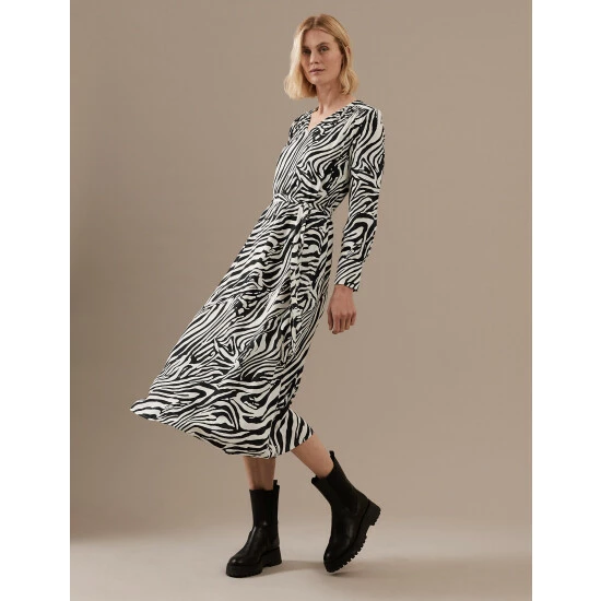 Autograph Animal Print V-Neck Midaxi Waisted Dress Women Black Mix 7 Autograph Animal Print V-Neck Midaxi Waisted Dress Women Black Mix - Image 7