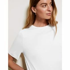 Autograph Jersey Crew Neck T-Shirt Women Black 12 Autograph Jersey Crew Neck T-Shirt Women Black -autograph Shop unnamed file 1640