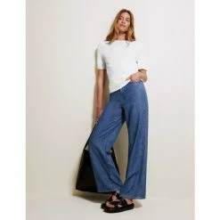 Autograph Jersey Crew Neck T-Shirt Women Black 14 Autograph Jersey Crew Neck T-Shirt Women Black -autograph Shop unnamed file 1642