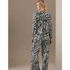 Autograph Animal Print V-Neck Long Sleeve Blouse Women Black Mix 10 Autograph Animal Print V-Neck Long Sleeve Blouse Women Black Mix -autograph Shop unnamed file 1690