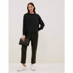 autograph Shop -autograph Shop unnamed file 171