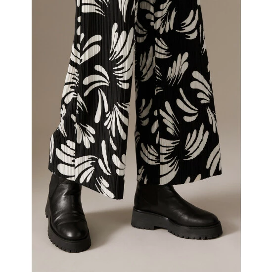 Autograph Jersey Printed Wide Leg Trousers Women Black Mix 7 Autograph Jersey Printed Wide Leg Trousers Women Black Mix - Image 7