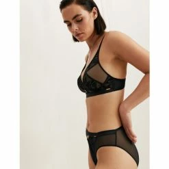 Autograph Lexington Non Wired Plunge Bra A-E Lingerie Black 15 Autograph Lexington Non Wired Plunge Bra A-E Lingerie Black -autograph Shop unnamed file 2539