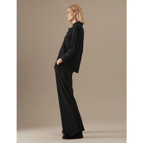 Autograph Plisse Elasticated Waist Wide Leg Trousers Women Black 4 Autograph Plisse Elasticated Waist Wide Leg Trousers Women Black - Image 4