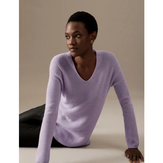 Autograph Merino Wool V-Neck Relaxed Jumper Women Pale Lilac 4 Autograph Merino Wool V-Neck Relaxed Jumper Women Pale Lilac - Image 4